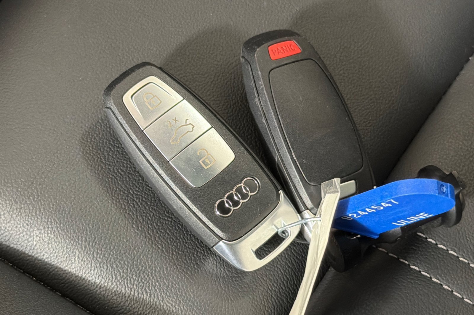 Certified 2024 Audi Q4 e-tron Premium Plus w/ Premium Plus AWD/4WD image 25