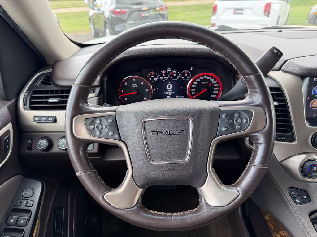 Used 2016 GMC Yukon Denali w/ Open Road Package AWD/4WD image 20