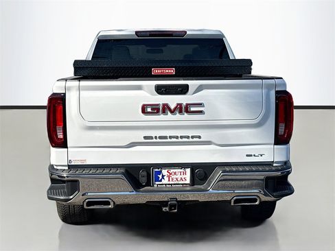 Used 2024 GMC Sierra 1500 SLT w/ X31 Off-Road Package image 6