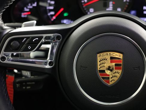 Used 2018 Porsche 911 Carrera S image 29