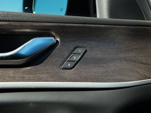 New 2025 Jeep Grand Cherokee L Limited w/ Black Appearance Package image 23