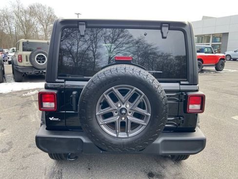 Certified 2024 Jeep Wrangler Sport S image 5
