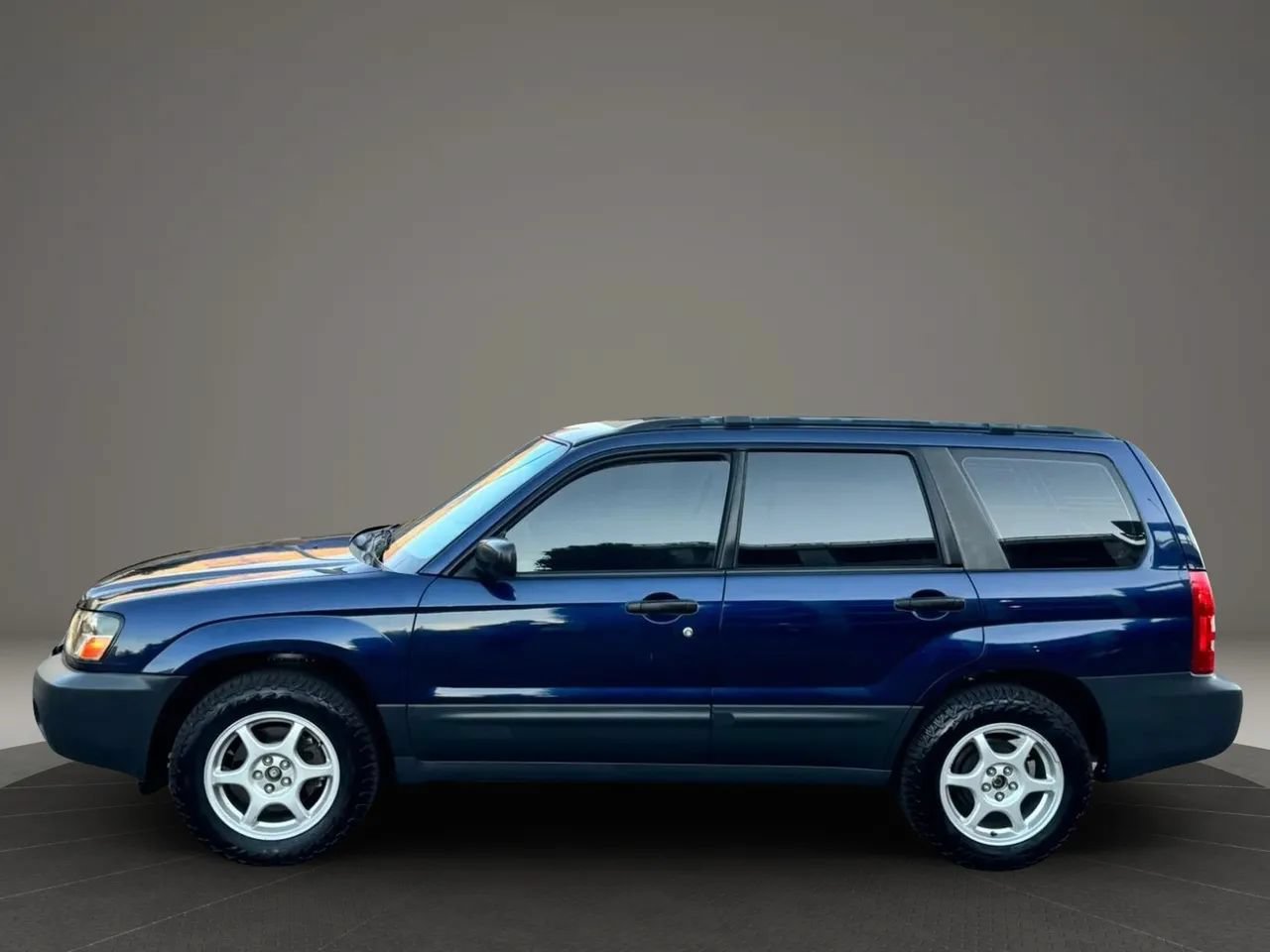 Used 2005 Subaru Forester 2.5X AWD/4WD image 4