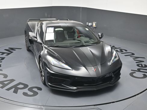Used 2023 Chevrolet Corvette Stingray Premium Conv w/ Z51 Performance Package RWD image 30