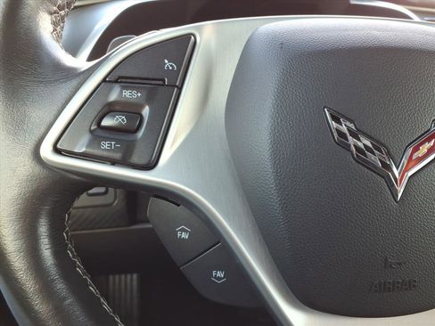 Used 2015 Chevrolet Corvette Z06 w/ 3LZ Preferred Equipment Group image 15