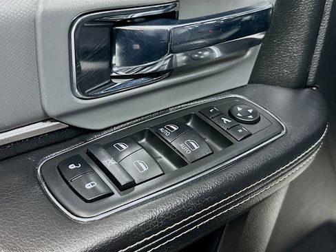 Used 2018 RAM 2500 Power Wagon w/ Leather & Luxury Group AWD/4WD image 18