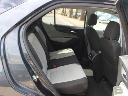 Used 2023 Chevrolet Equinox LT FWD image 15