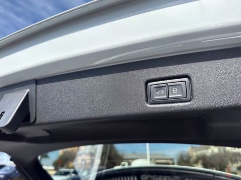 New 2025 Audi SQ5 Premium Plus image 33