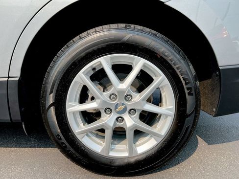 Used 2023 Chevrolet Equinox LT AWD/4WD image 27