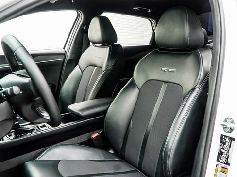 Used 2022 Kia K5 GT-Line image 31