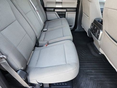 Used 2019 Ford F350 XLT w/ XLT Premium Package image 31