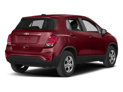 Used 2017 Chevrolet Trax LS FWD image 2