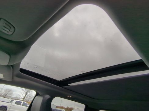 Used 2023 Ford F150 Lariat w/ Equipment Group 502A High image 23