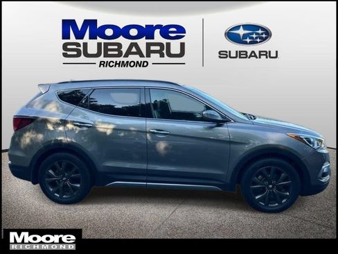 Used 2018 Hyundai Santa Fe Sport FWD image 2