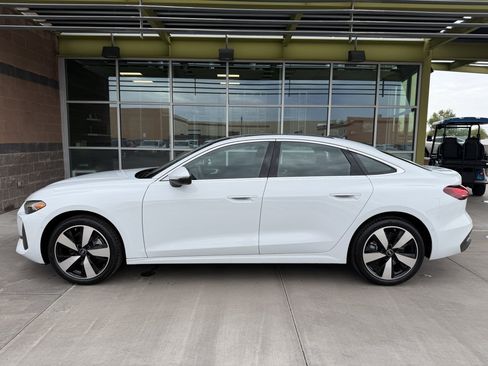 Used 2025 Audi A5 2.0T Premium Plus w/ Premium Plus AWD/4WD image 7