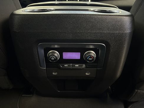 Used 2023 Chevrolet Tahoe LS image 28