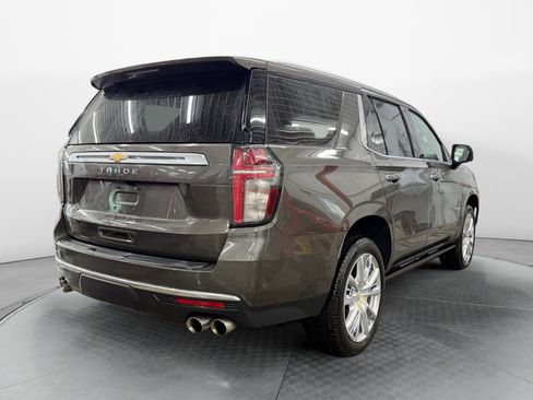 Used 2021 Chevrolet Tahoe High Country w/ Premium Package image 5