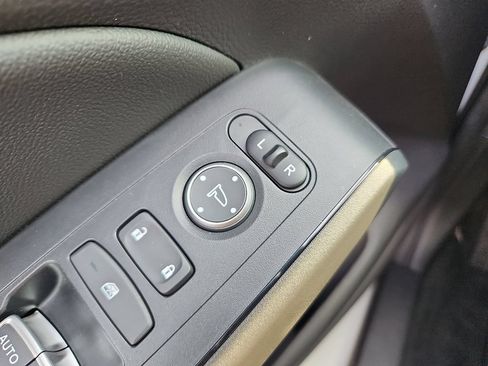 Used 2023 Honda Civic EX-L image 18