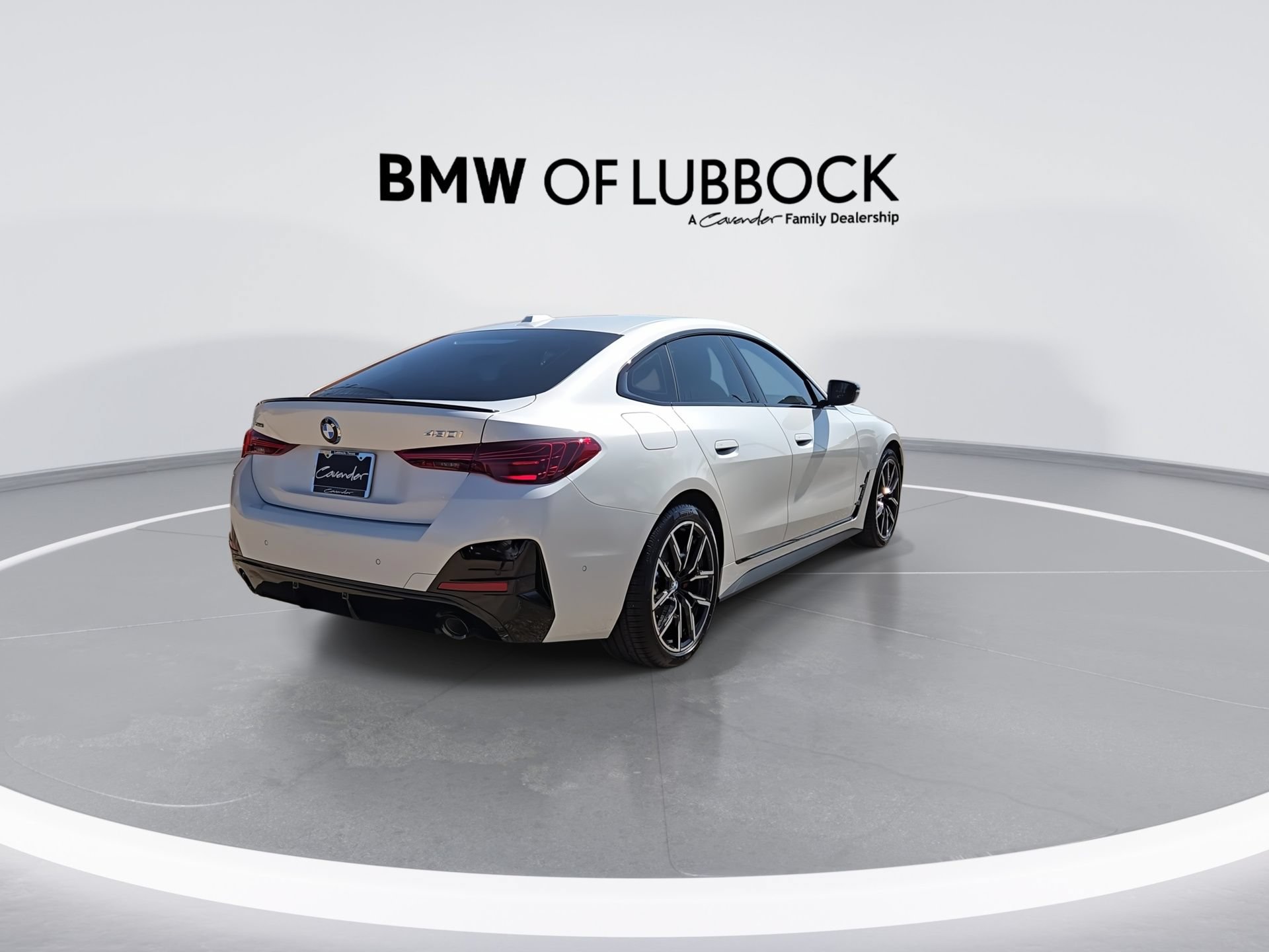 New 2026 BMW 430i xDrive w/ M Sport Package AWD/4WD image 8