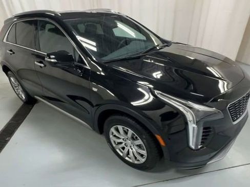 Used 2023 Cadillac XT4 Premium Luxury w/ Cold Weather Package image 2