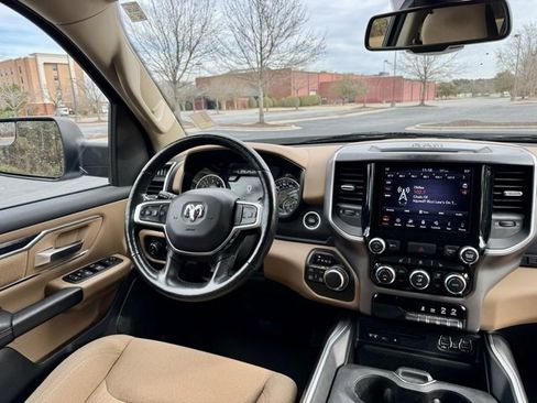 Used 2019 RAM 1500 Big Horn image 19