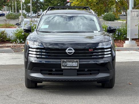 New 2026 Nissan Kicks SR w/ SR Premium Package image 6