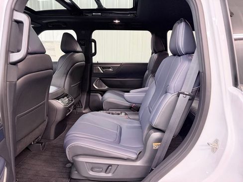New 2026 INFINITI QX80 4WD image 35