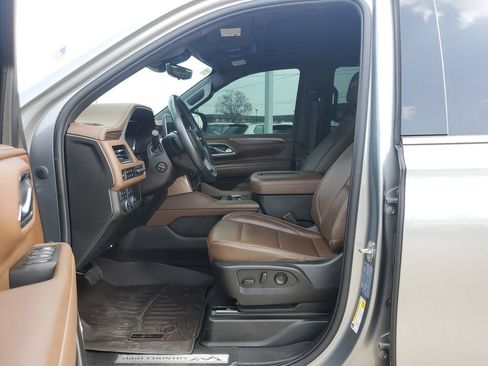 Used 2023 Chevrolet Tahoe High Country w/ Premium Package 2 image 9