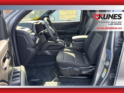 New 2025 Chevrolet Colorado Trail Boss w/ Off-Road Front Bumper Package image 13