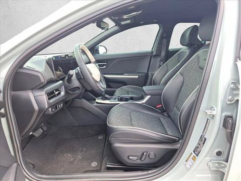 Used 2025 Kia K4 GT-Line w/ GT-Line Sunroof Package FWD image 17