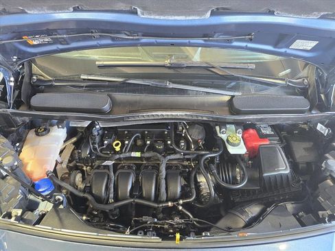 Used 2022 Ford Transit Connect XLT image 27