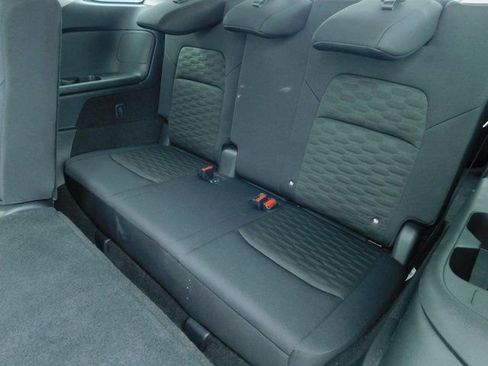 Used 2024 Nissan Pathfinder SV image 23