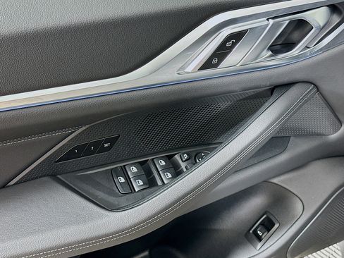 Used 2024 BMW i4 xDrive40i image 15