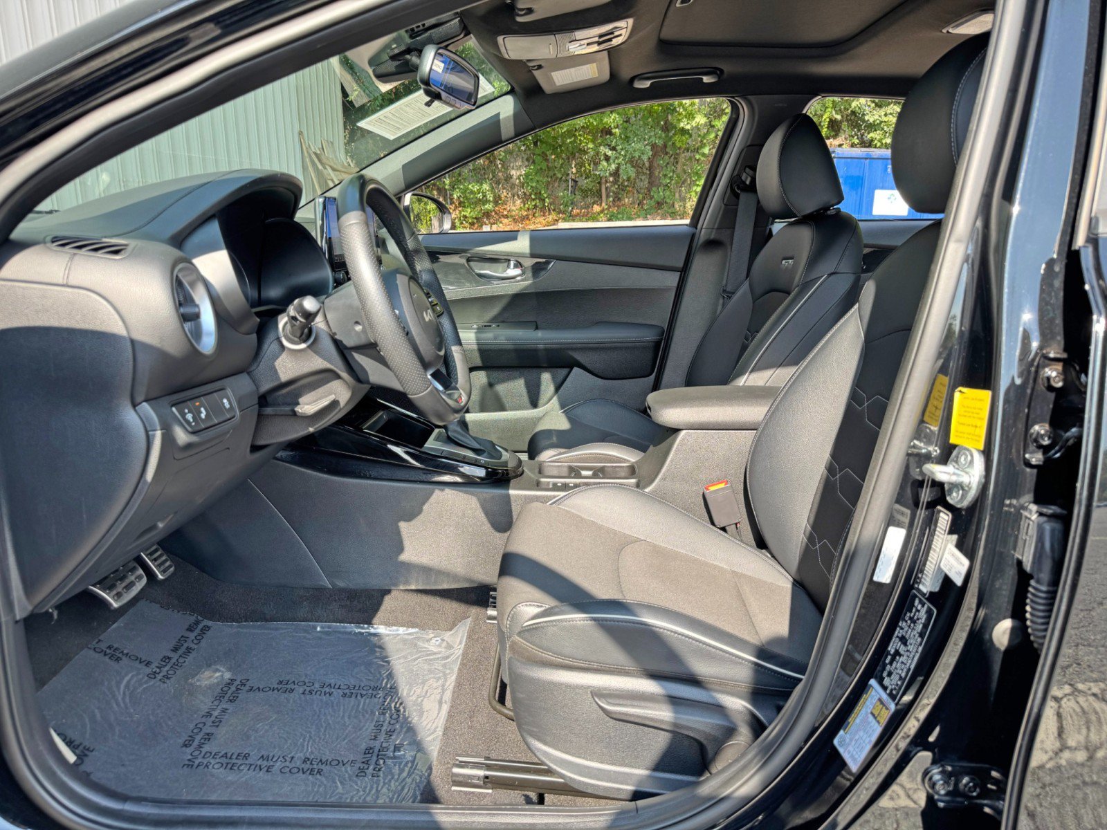 Used 2023 Kia Forte GT-Line w/ GT-Line Premium Package FWD image 16