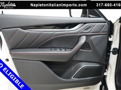 Used 2024 Maserati Levante GT Ultima image 18