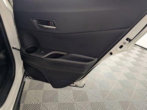 Used 2019 Toyota C-HR LE FWD image 26