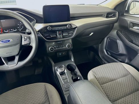 Used 2020 Ford Escape SE FWD image 18