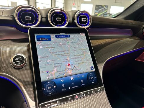 New 2026 Mercedes-Benz GLC 43 AMG 4MATIC image 10