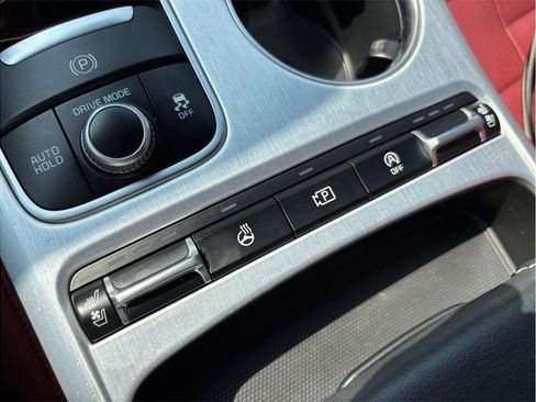 Used 2022 Kia Stinger GT2 image 37