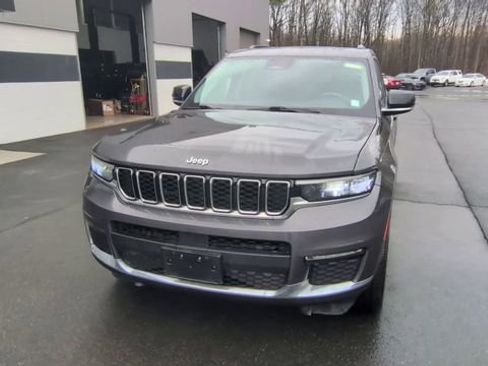 Used 2021 Jeep Grand Cherokee L Limited image 3