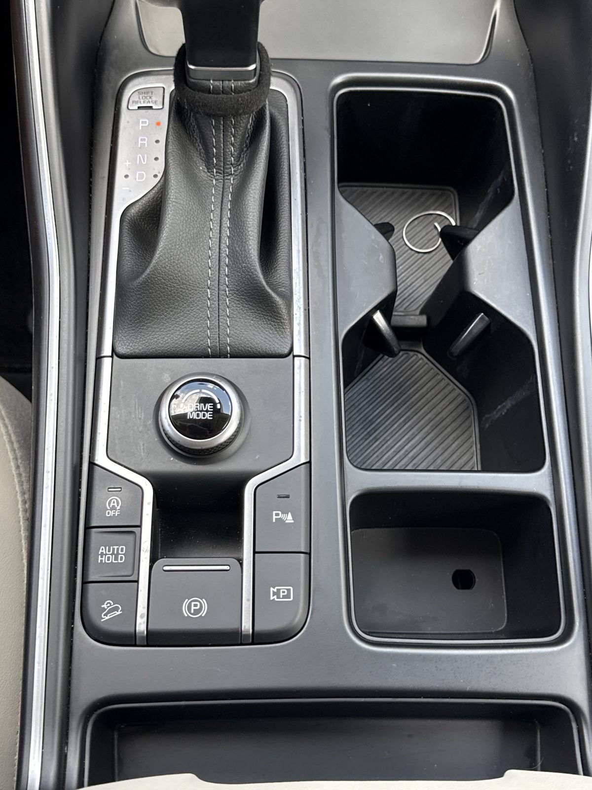 Used 2024 Kia Sorento S FWD image 33