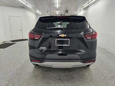Used 2026 Chevrolet Blazer LT FWD image 6