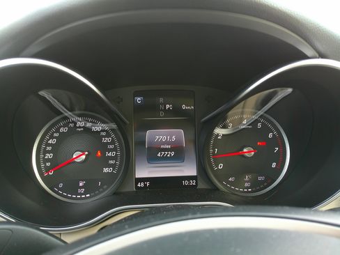 Used 2016 Mercedes-Benz C 300 4MATIC Sedan image 22