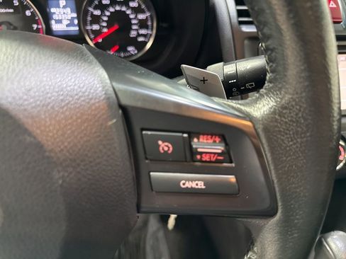 Used 2013 Subaru Crosstrek 2.0i Limited AWD/4WD image 12