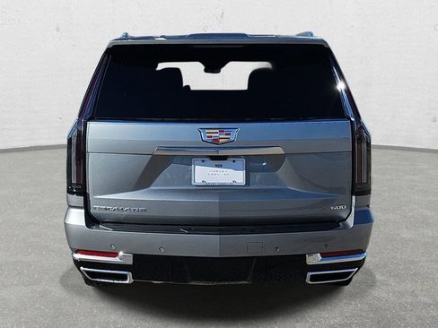 New 2026 Cadillac Escalade ESV Luxury w/ Touring Package image 6