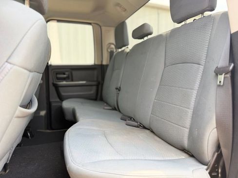 Used 2013 RAM 1500 Express RWD image 21