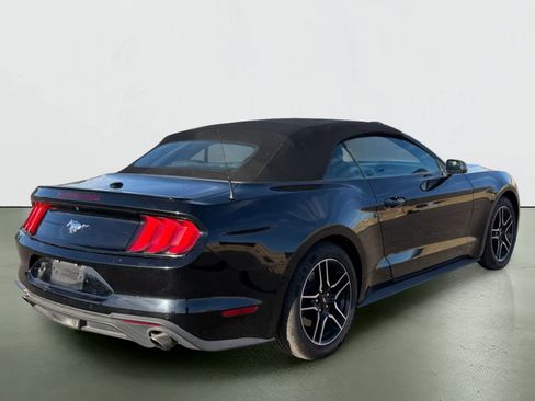 Used 2023 Ford Mustang Premium RWD image 5