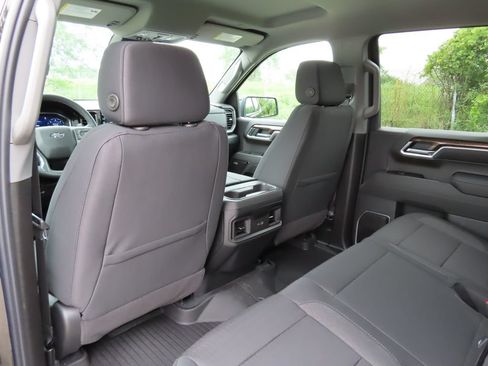 New 2026 Chevrolet Silverado 1500 RST AWD/4WD image 25