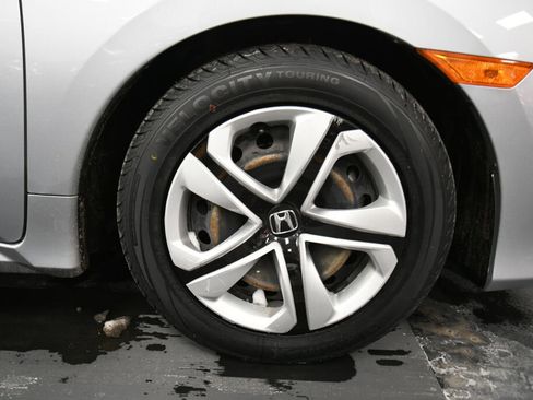 Used 2018 Honda Civic LX image 27