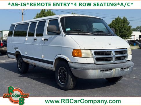 Used 2002 Dodge B3500 RWD image 1